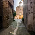 Casa Vermella *