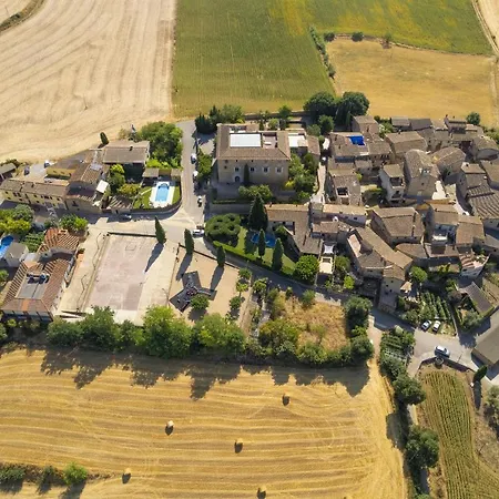 Casa Vermella Holiday home Orriols