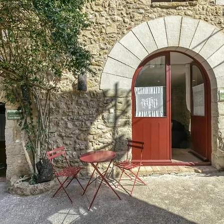 Casa Vermella * Orriols
