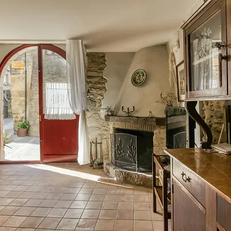 Holiday home Casa Vermella